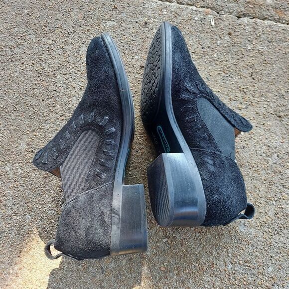 Montana artisan crafted black suede booties black size 6.5 - Picture 6 of 10